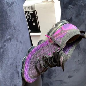 Nike Air Vapormax Flyknit 2 black/night purple